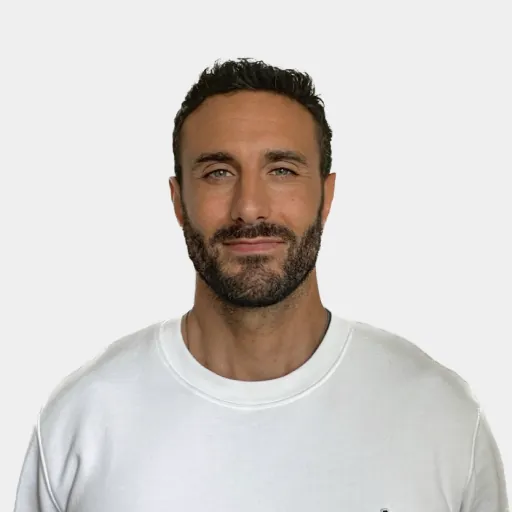 Portrait of Rubens Valcy, founder of MyTwin